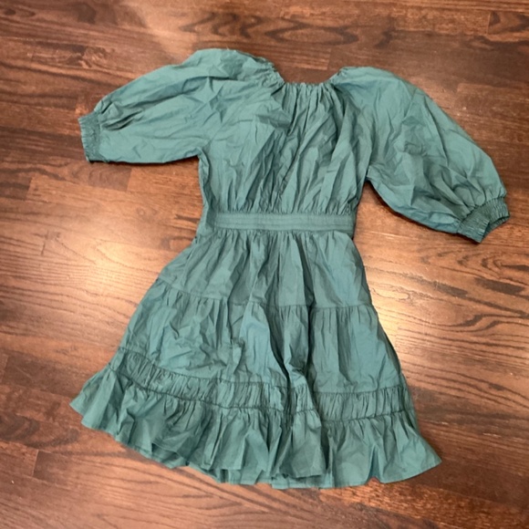 Yakira Bella Dress - Picture 3 of 4